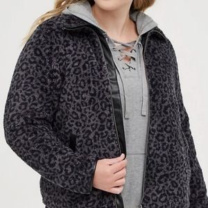 Set of 2 Super Soft!! TORRID FAUX SHEARLING LEOPARD PRINT GREY JACKET!